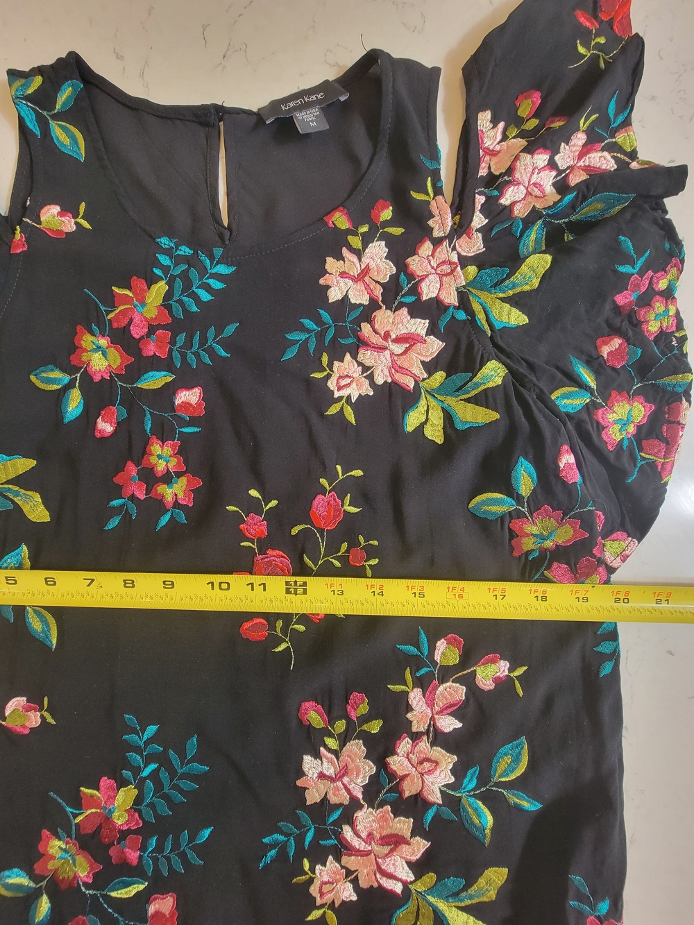 Karen Kane Embroidered Floral Cold Shoulder Blouse Black Size Medium Boho - Picture 10 of 11